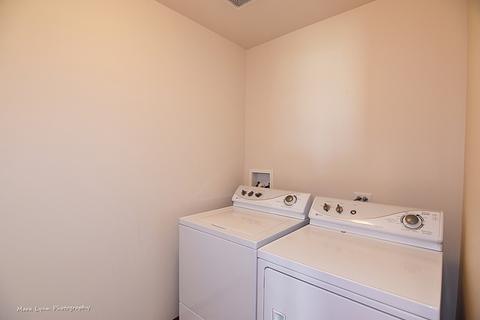 675 E Willow St, Elburn, IL 60119 photo 19