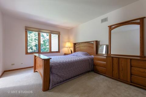 2115 Franklin Dr, Glenview, IL 60026 photo 20