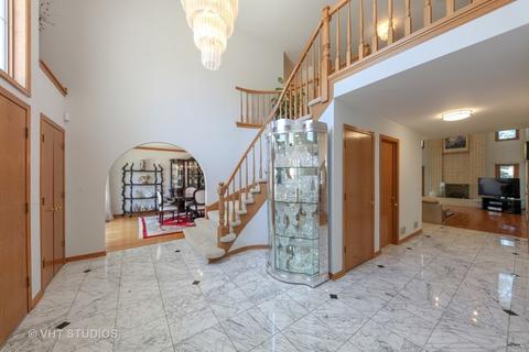 2115 Franklin Dr, Glenview, IL 60026 photo 2
