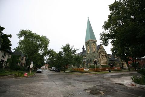 11252 S Champlain Ave, Chicago, IL 60628 photo 24