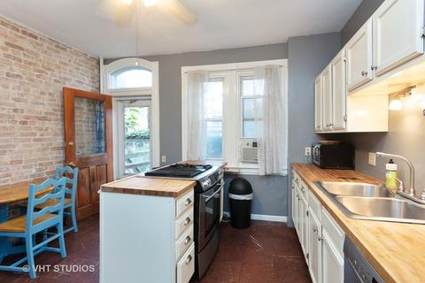11252 S Champlain Ave, Chicago, IL 60628 photo 6