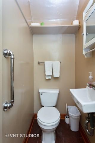 11252 S Champlain Ave, Chicago, IL 60628 photo 15