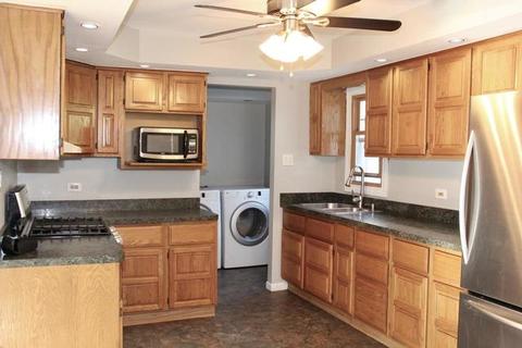 8407 Long Ave, Burbank, IL 60459 photo 4