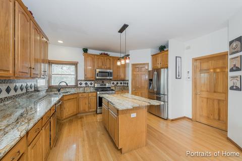 1491 Boulder Bluff Ln, Algonquin, IL 60102 photo 2