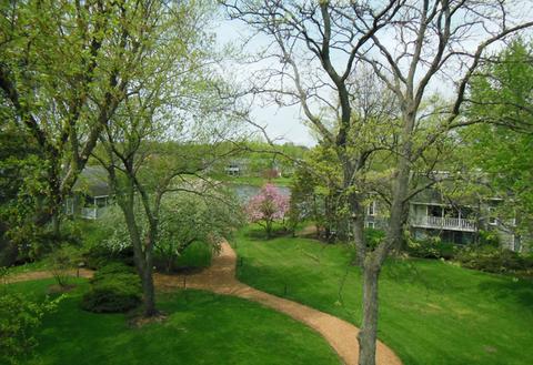 2075 Creekside Dr #2-2, Wheaton, IL 60187 photo 33