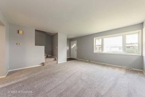 8658 Gregory Ln #A, Des Plaines, IL 60016 photo 2