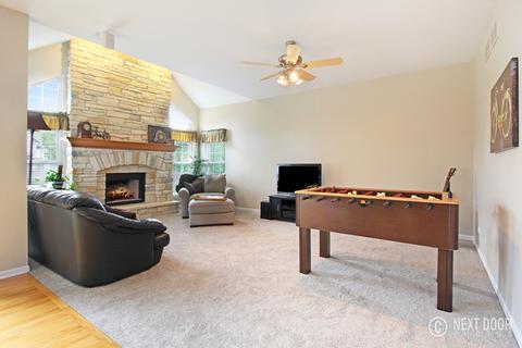 412 Hackney Ln, Oswego, IL 60543 photo 10