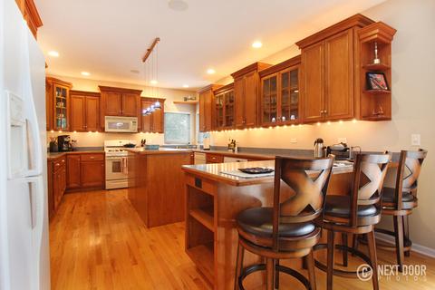 412 Hackney Ln, Oswego, IL 60543 photo 6