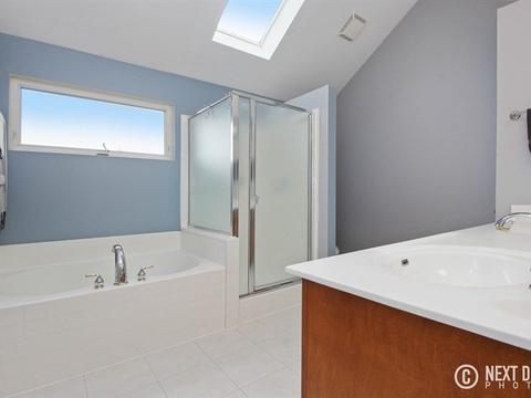 412 Hackney Ln, Oswego, IL 60543 photo 19