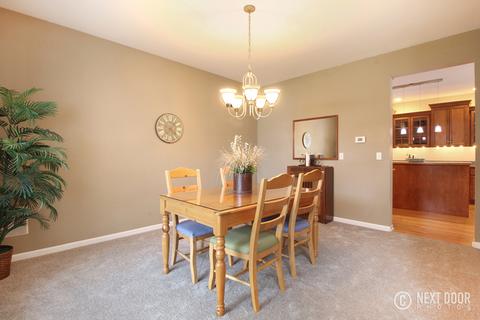 412 Hackney Ln, Oswego, IL 60543 photo 4