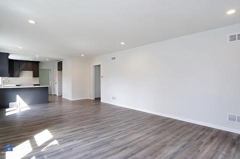 628 E 100th Pl, Chicago, IL 60628 photo 6