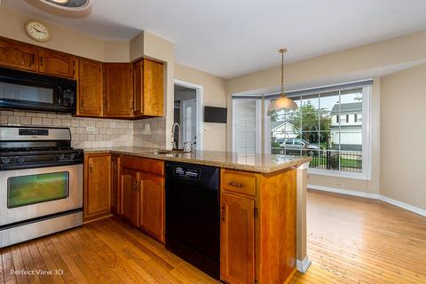 1005 Pear Tree Ln, Wheeling, IL 60090 photo 6