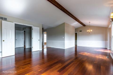 1005 Pear Tree Ln, Wheeling, IL 60090 photo 10