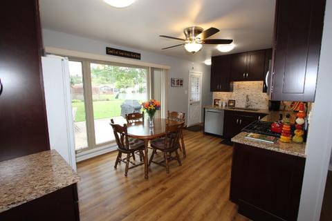 345 Washington Blvd, Hoffman Estates, IL 60169 photo 3