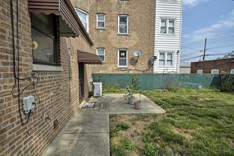 10055 S Forest Ave, Chicago, IL 60628 photo 20