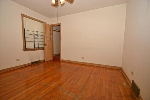 10055 S Forest Ave, Chicago, IL 60628 photo 9
