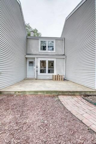 2095 Danbury Pl, Hoffman Estates, IL 60169 photo 17