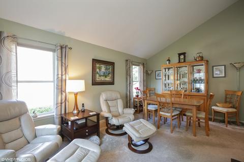 1065 Bradford Ct, Elgin, IL 60120 photo 6