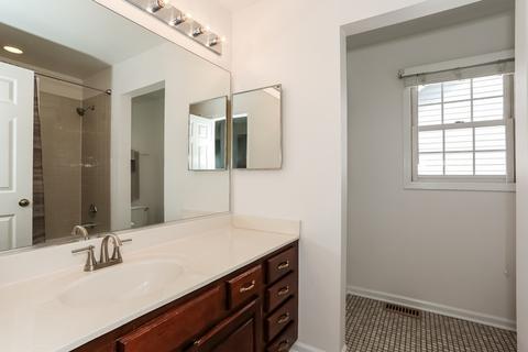 606 Golfers Ln, Bartlett, IL 60103 photo 23