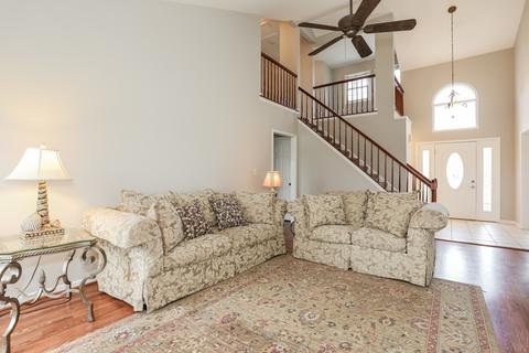 606 Golfers Ln, Bartlett, IL 60103 photo 8