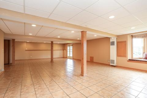 606 Golfers Ln, Bartlett, IL 60103 photo 25