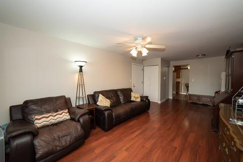 410 Echo Ln #4, Aurora, IL 60504 photo 9