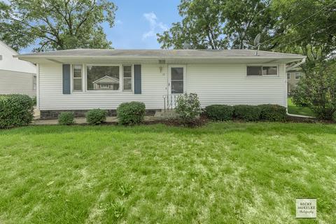 69 E Jackson St, Oswego, IL 60543 photo 1