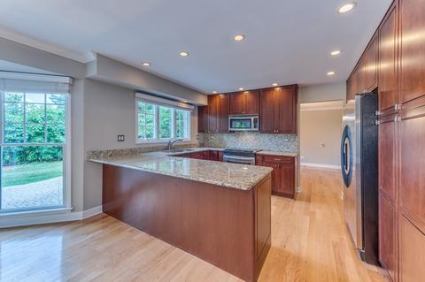 2151 Lois Ln, Wheaton, IL 60189 photo 13