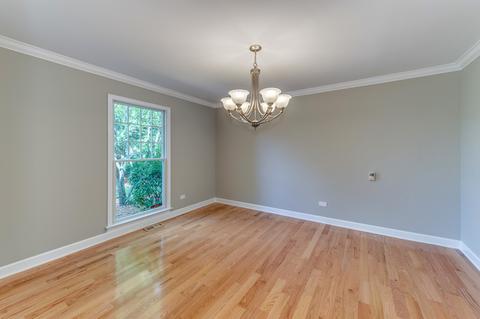 2151 Lois Ln, Wheaton, IL 60189 photo 9