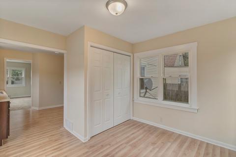 121 E Pineview Dr, Round Lake Park, IL 60073 photo 10