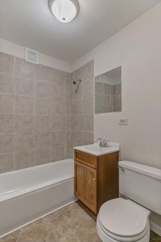 121 E Pineview Dr, Round Lake Park, IL 60073 photo 11