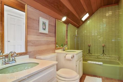 545 Northview Ln, Hoffman Estates, IL 60169 photo 9