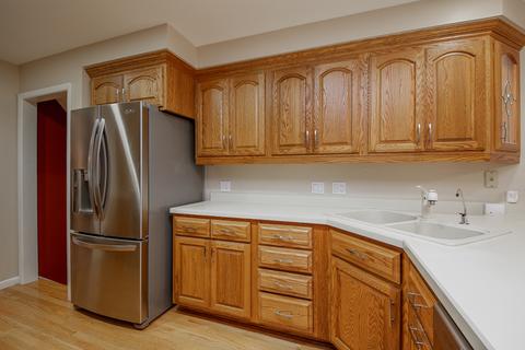 908 S Robert Dr, Mount Prospect, IL 60056 photo 5