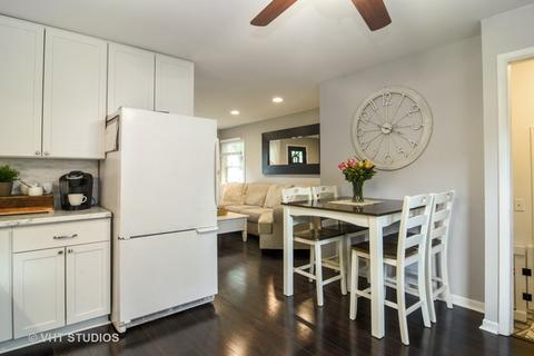 708 N Stephen Dr, Palatine, IL 60067 photo 5