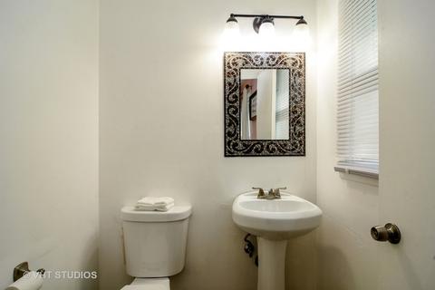 708 N Stephen Dr, Palatine, IL 60067 photo 12