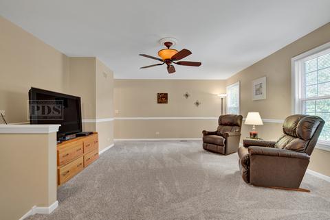 330 Stonegate Rd, Algonquin, IL 60102 photo 11
