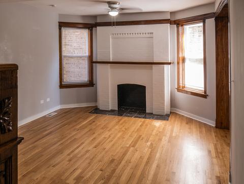1514 E 69th Pl, Chicago, IL 60637 photo 2