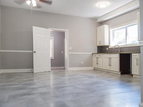1514 E 69th Pl, Chicago, IL 60637 photo 9