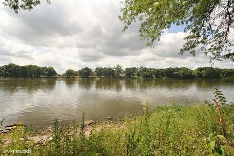 1402 Cobb Blvd, Kankakee, IL 60901 photo 2