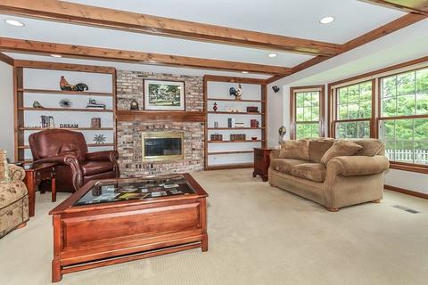 650 Braewood Dr, Algonquin, IL 60102 photo 14