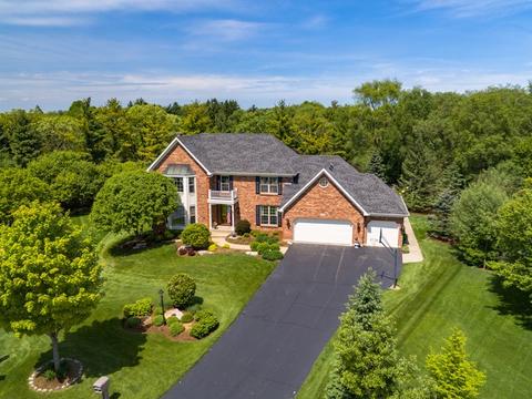 650 Braewood Dr, Algonquin, IL 60102 photo 3