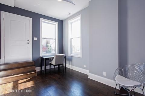 438 E 46th St, Chicago, IL 60653 photo 9