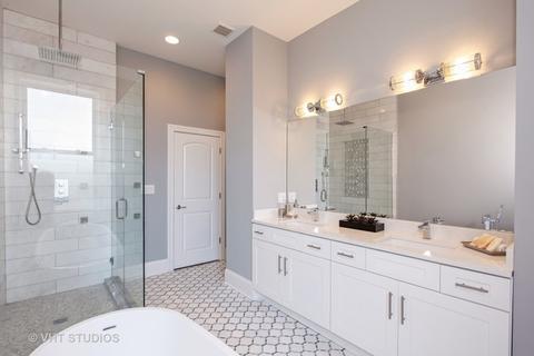438 E 46th St, Chicago, IL 60653 photo 13
