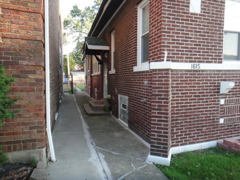 1615 E 83rd St, Chicago, IL 60617 photo 2