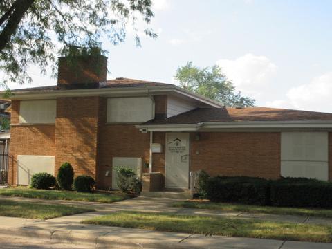 10956 S Emerald Ave, Chicago, IL 60628 photo 1