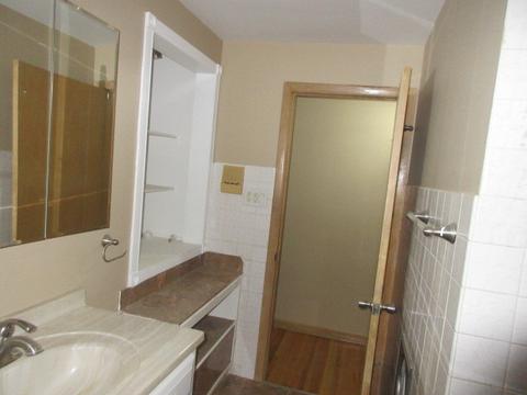 10956 S Emerald Ave, Chicago, IL 60628 photo 8