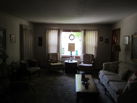 108 E Taylor St, Dekalb, IL 60115 photo 8