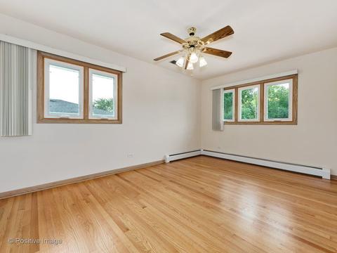 711 Pinecroft Dr, Roselle, IL 60172 photo 14