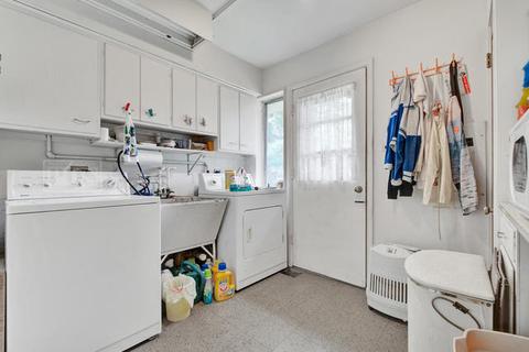477 E Park Ave, Elmhurst, IL 60126 photo 25