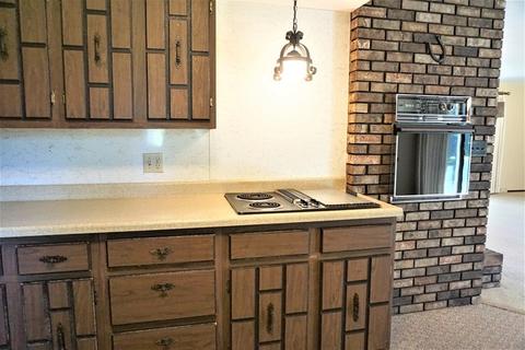 802 E Summer St, Paxton, IL 60957 photo 10
